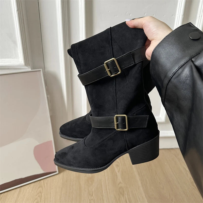 Women’s Belt Buckle High Boots – Party & Vintage Look