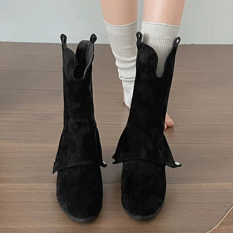 Nayosi Women’s Cowboy Boots – Short & Chic Design